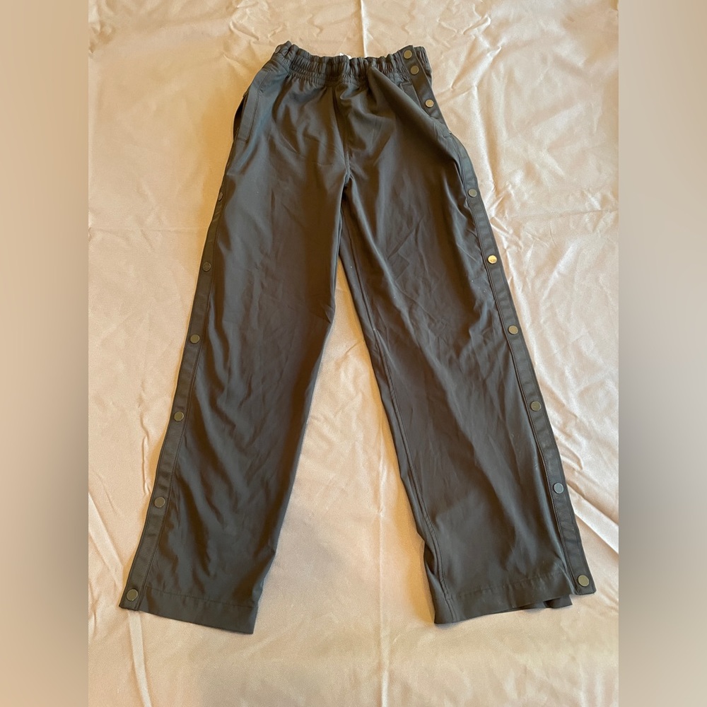 Ivivva break away pants girls size 8